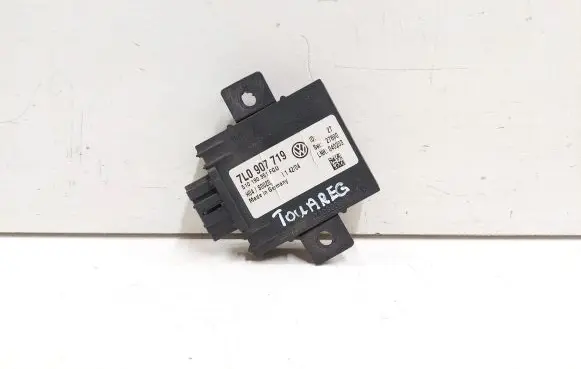 Volkswagen Touareg I Alarm control unit/module 7L0907719 510190351