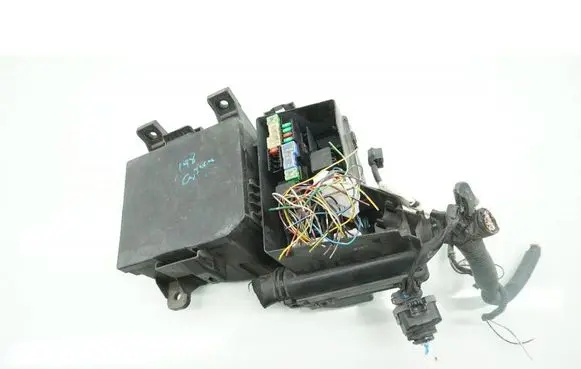 Fuse box set