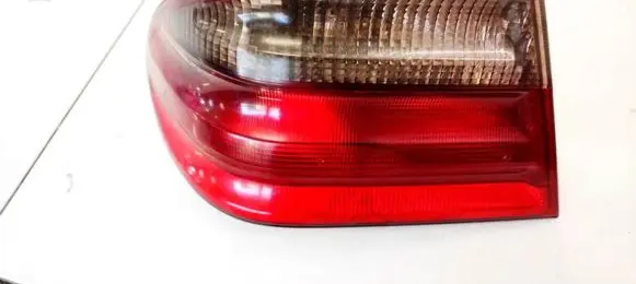 Mercedes-Benz E W210 Rear/tail lights A2108203364 318001Q2