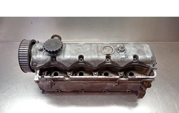 Renault Master II Engine head 7450452