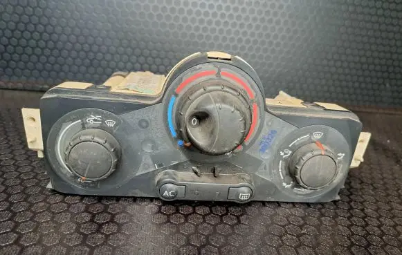 Renault Scenic II - Grand scenic II Climate control unit 69587003