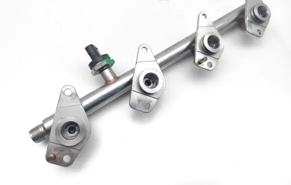 Fuel main line pipe
