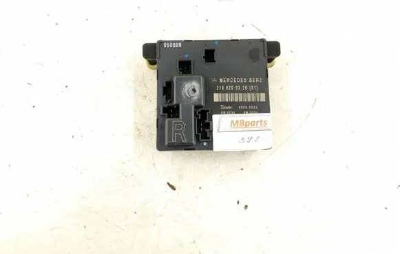 Mercedes-Benz CLS C219 Door control unit/module 2198200326 A2198200326