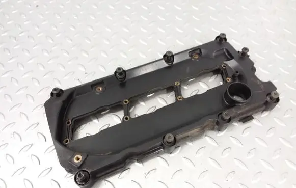Audi A4 S4 B7 8E 8H Rocker cam cover 059103469AC