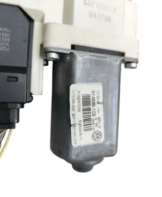 Volkswagen PASSAT Sliding door electric window regulator 3C8959703B