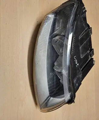 Audi A6 S6 C6 4F Headlight/headlamp 160136