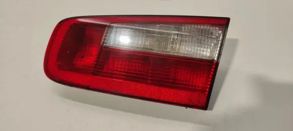 Renault Laguna II Tailgate rear/tail lights 8200002476