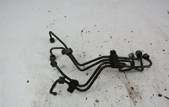 Opel Astra G Fuel injector supply line/pipe 