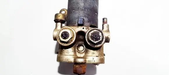 Mercedes-Benz C W202 ABS Pump 0265200043