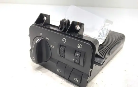 Other switches/knobs/shifts