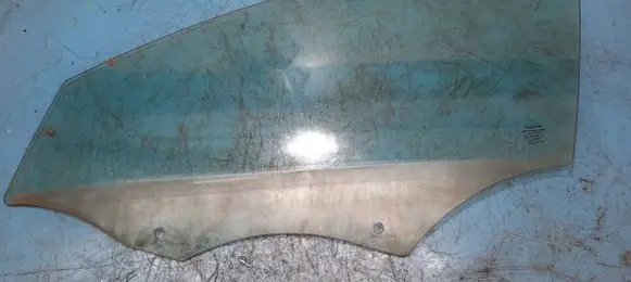 Volvo V60 Front door window glass four-door