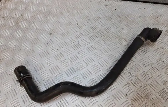 Ford Kuga II Engine coolant pipe/hose