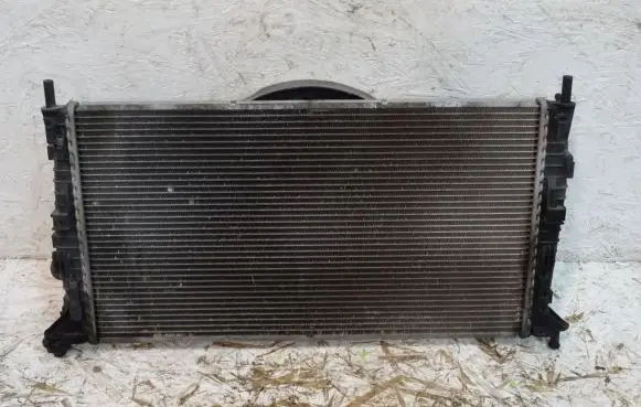 Mazda 3 I Coolant radiator 3M5H8C607YA