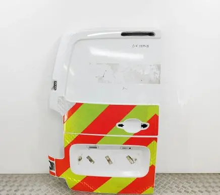 Opel Vivaro Rear door 9811895180