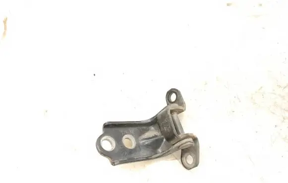 Subaru Outback Rear door lower hinge