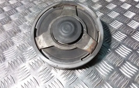 Audi A4 S4 B5 8D Crankshaft pulley 059105251M