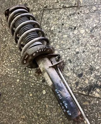 Volkswagen Caddy Front shock absorber/damper