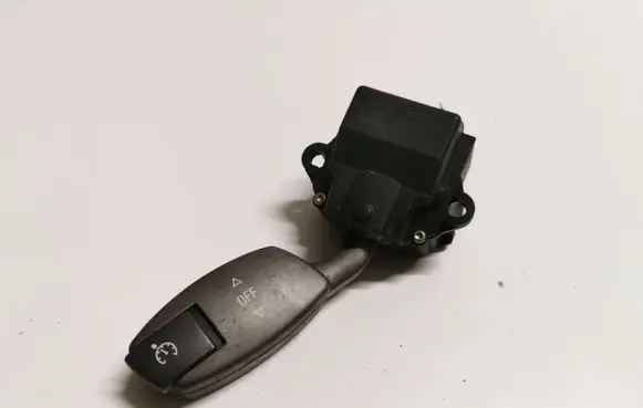 BMW 7 E65 E66 Cruise control relay 6911521