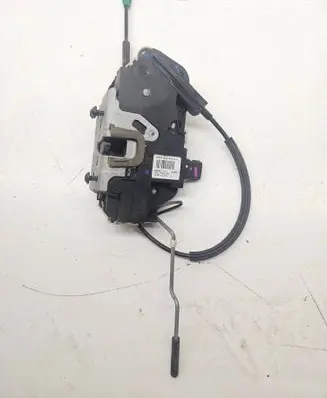 Ford Mustang VI Front door lock 8A5A5421812EA 1506120014 960981112