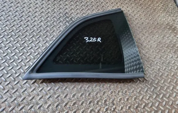 Dodge Challenger Rear side window 68234216AB