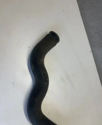 Intercooler hose/pipe