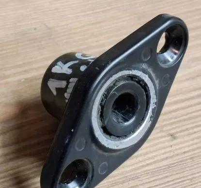 Volkswagen Caddy Sliding door lock loop/hook striker 