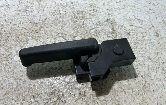 Buick Encore I Engine bonnet (hood) release handle
