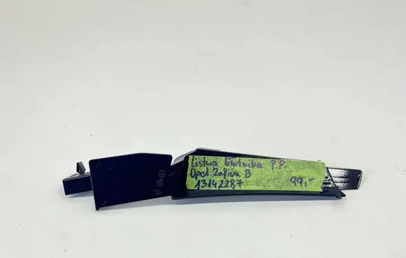 Opel Zafira B Front arch trim 1142287