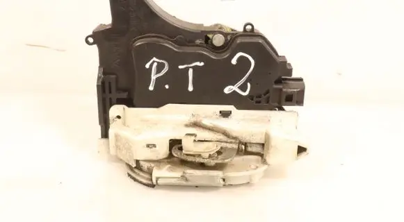 Peugeot 4007 Rear door lock 07Z27A