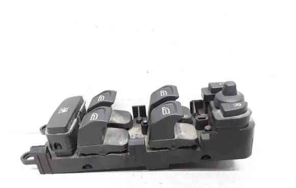 Volvo V70 Electric window control switch 30773269