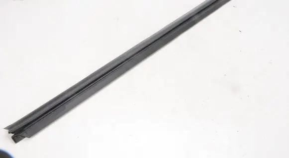 Mercedes-Benz GLE (W166 - C292) Front door windshield rail A29272503