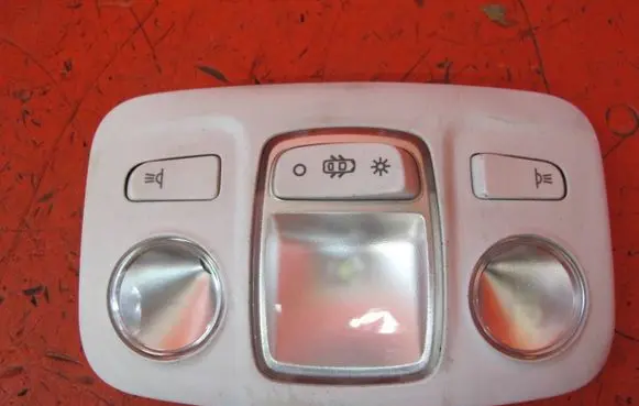 Peugeot 5008 II Headlining lighting console trim 96781444PR