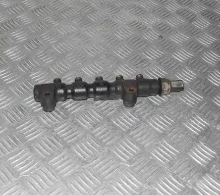 Fuel main line pipe