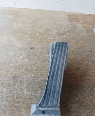 BMW 1 E81 E87 Accelerator throttle pedal 74766500