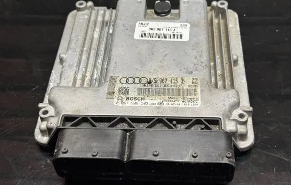 Audi A4 S4 B8 8K Engine control unit/module 8K5907115J 0261S08503 1K2907115L