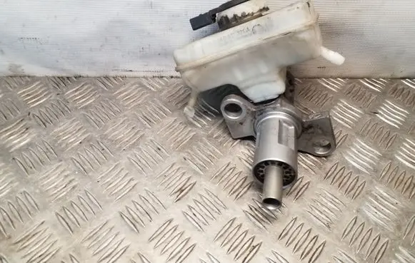 Audi Q5 SQ5 Master brake cylinder 8K0611301A