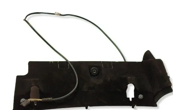 Mercedes-Benz E W211 AUX in-socket connector A2116804484