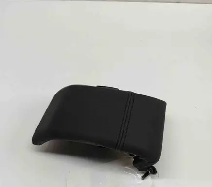 Land Rover Discovery Sport Dashboard glove box trim FK7204305F FK7204305BB