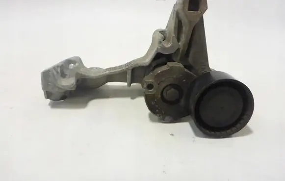 Renault Kadjar Generator/alternator bracket 