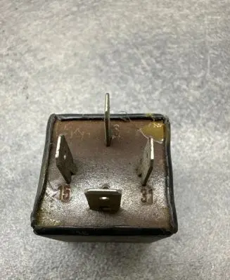 Volkswagen Golf IV Other relay 191919376 24400000