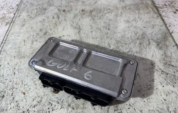 Volkswagen Golf VI Engine control unit/module 03C906024CK