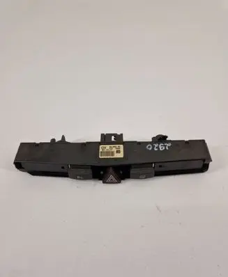 Opel Astra H Hazard light switch 13100106