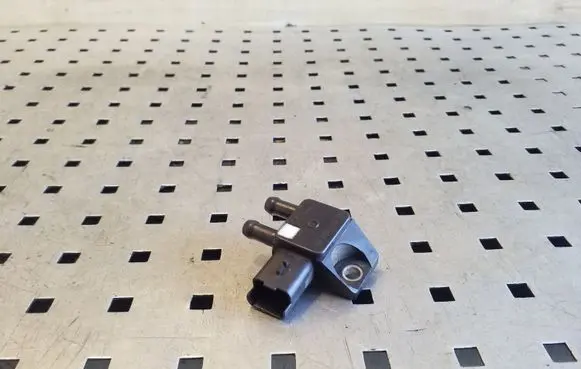 Citroen DS4 Exhaust gas pressure sensor 9662143180