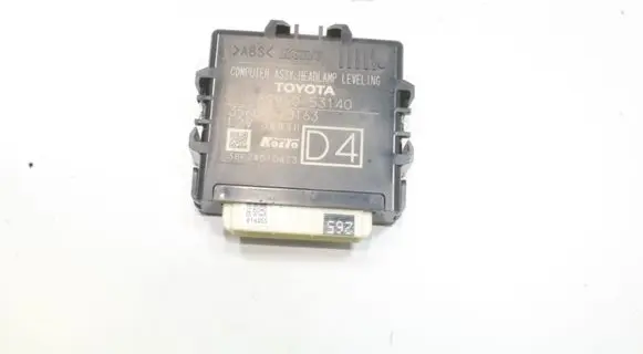 Lexus IS III XE30 Light module LCM 8996053140