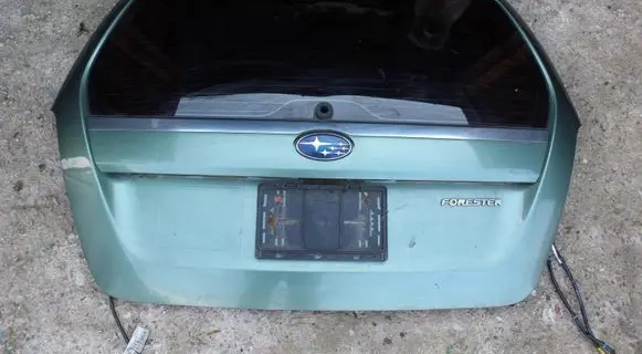 Subaru Forester SG Tailgate/trunk/boot lid