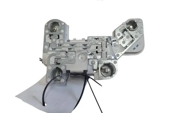 Volvo V50 Tail light bulb cover holder 271622