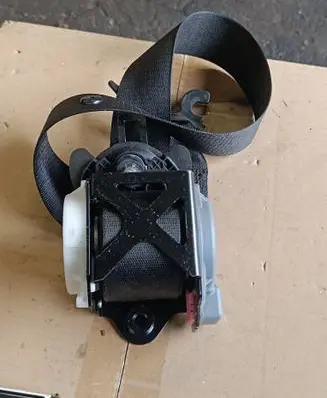 BMW X3 F25 Front seatbelt S1725843104 12B0351P1403