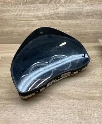Subaru Legacy Speedometer (instrument cluster) 85012AG28 MPH