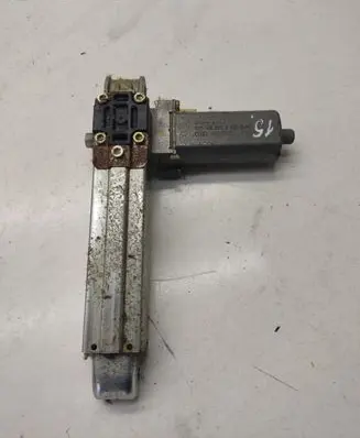 BMW 7 E65 E66 Seat adjustment motor 0390201952 0095878