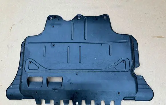 Audi Q3 F3 Engine splash shield/under tray 5QF825236 5QF825236A 5QF825236B